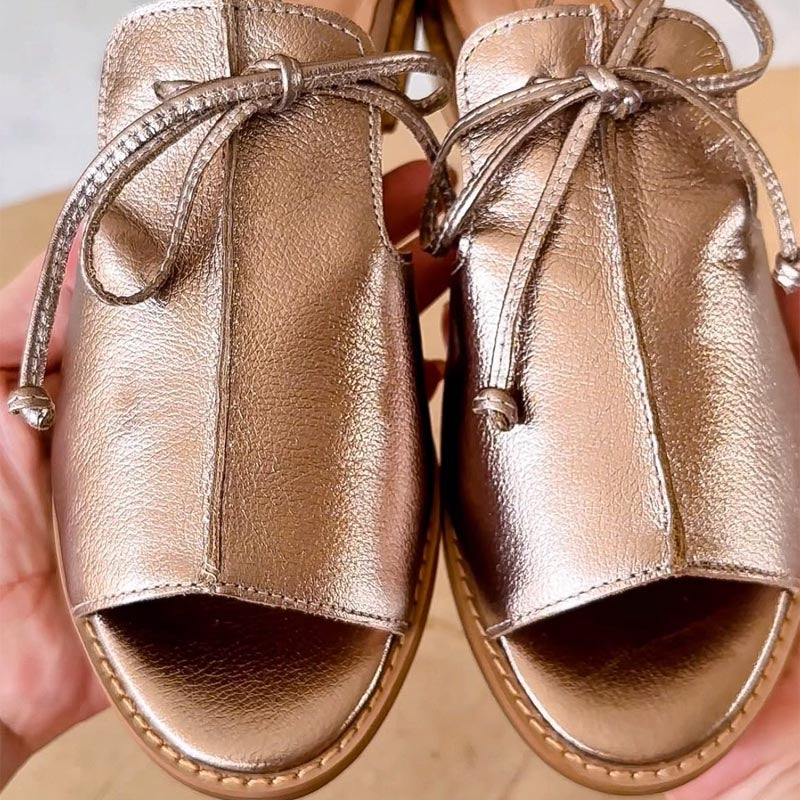Cloe | Sandali in pelle con cinturini