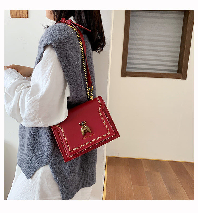 Valeria | Borsa a tracolla vintage con dettagli artigianali e catena dorata