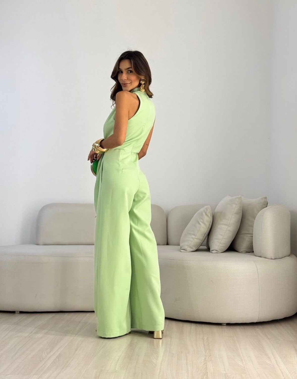Carolina | Tuta dalla linea slanciata ed elegante