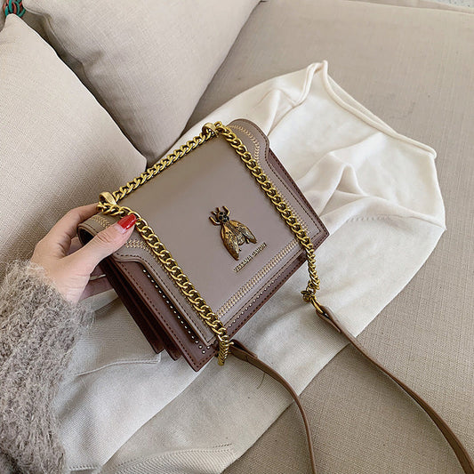 Valeria | Borsa a tracolla vintage con dettagli artigianali e catena dorata