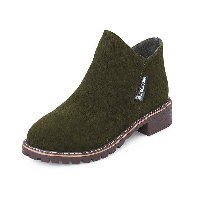 Rachele | Stivaletti in camoscio con zip laterale e tacco basso