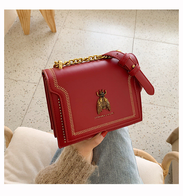 Valeria | Borsa a tracolla vintage con dettagli artigianali e catena dorata