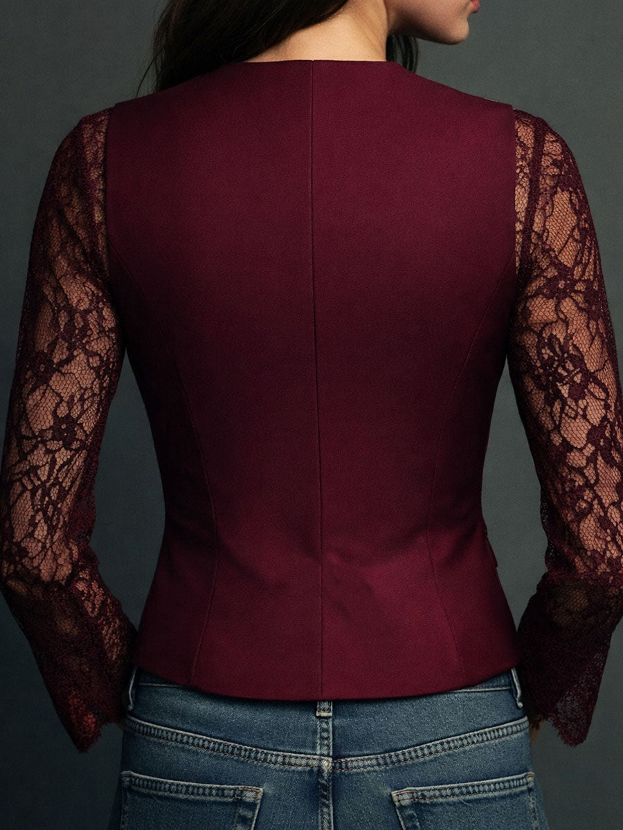 Claudia | Blazer nero elegante con maniche in pizzo