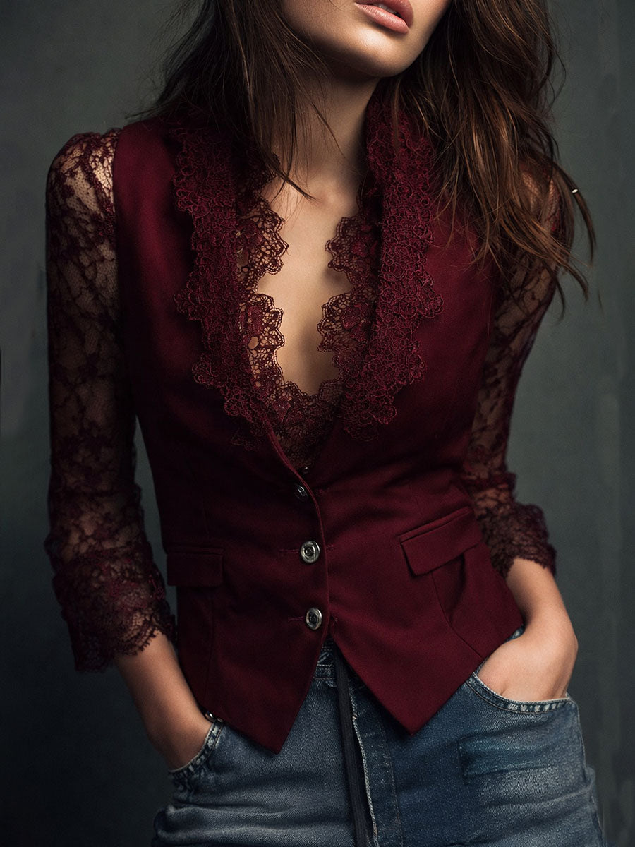 Claudia | Blazer nero elegante con maniche in pizzo