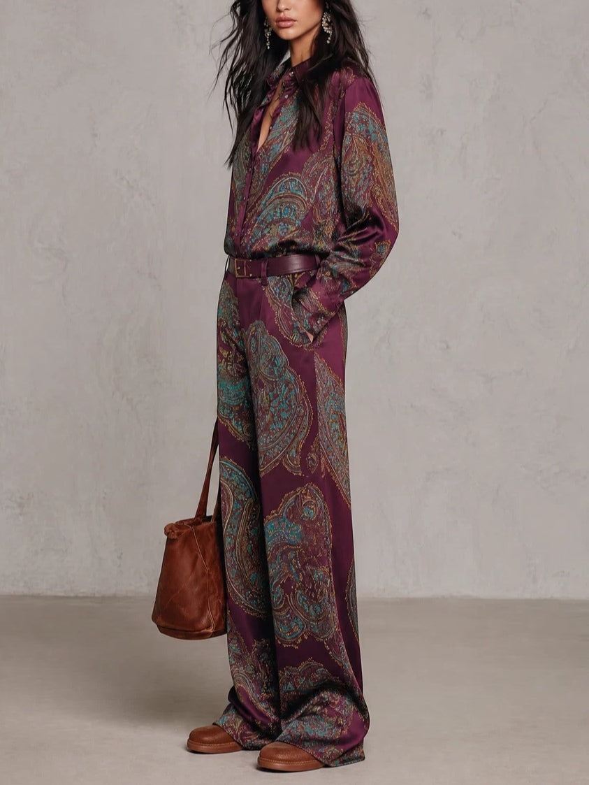 Cloe | Completo con camicia satinata stampata e pantaloni ampi