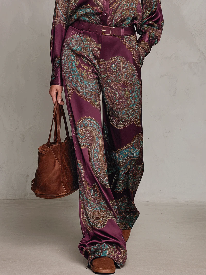 Cloe | Completo con camicia satinata stampata e pantaloni ampi