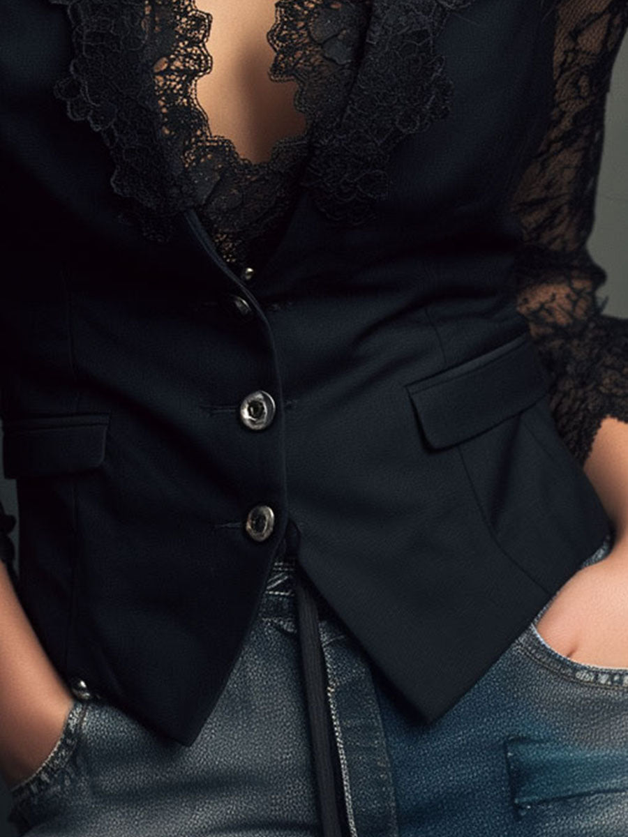 Claudia | Blazer nero elegante con maniche in pizzo