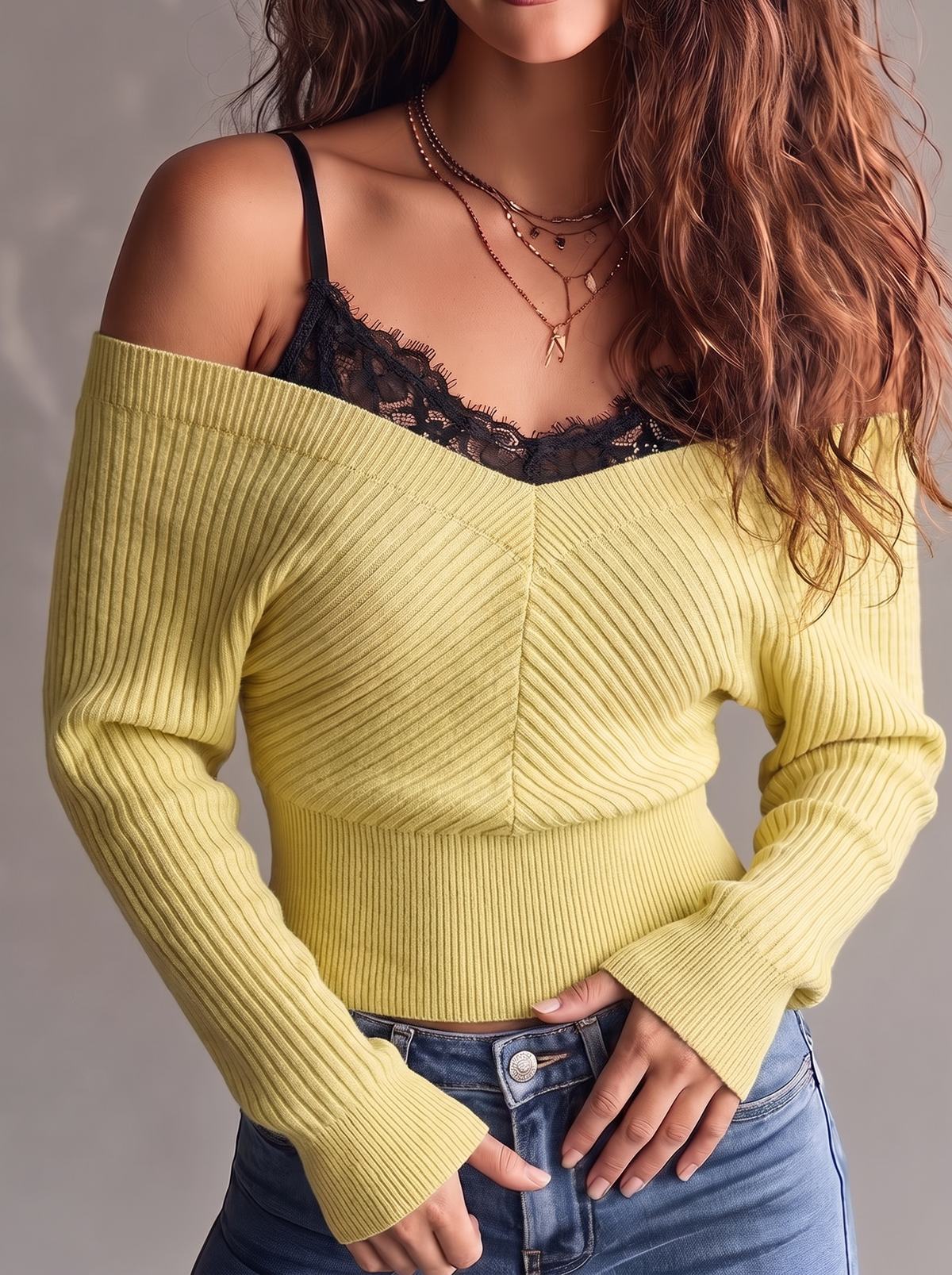 Chiara | Maglia a Spalle Scoperte con Pizzo