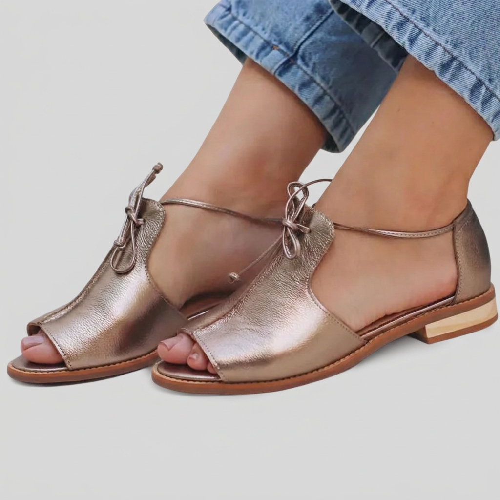 Cloe | Sandali in pelle con cinturini